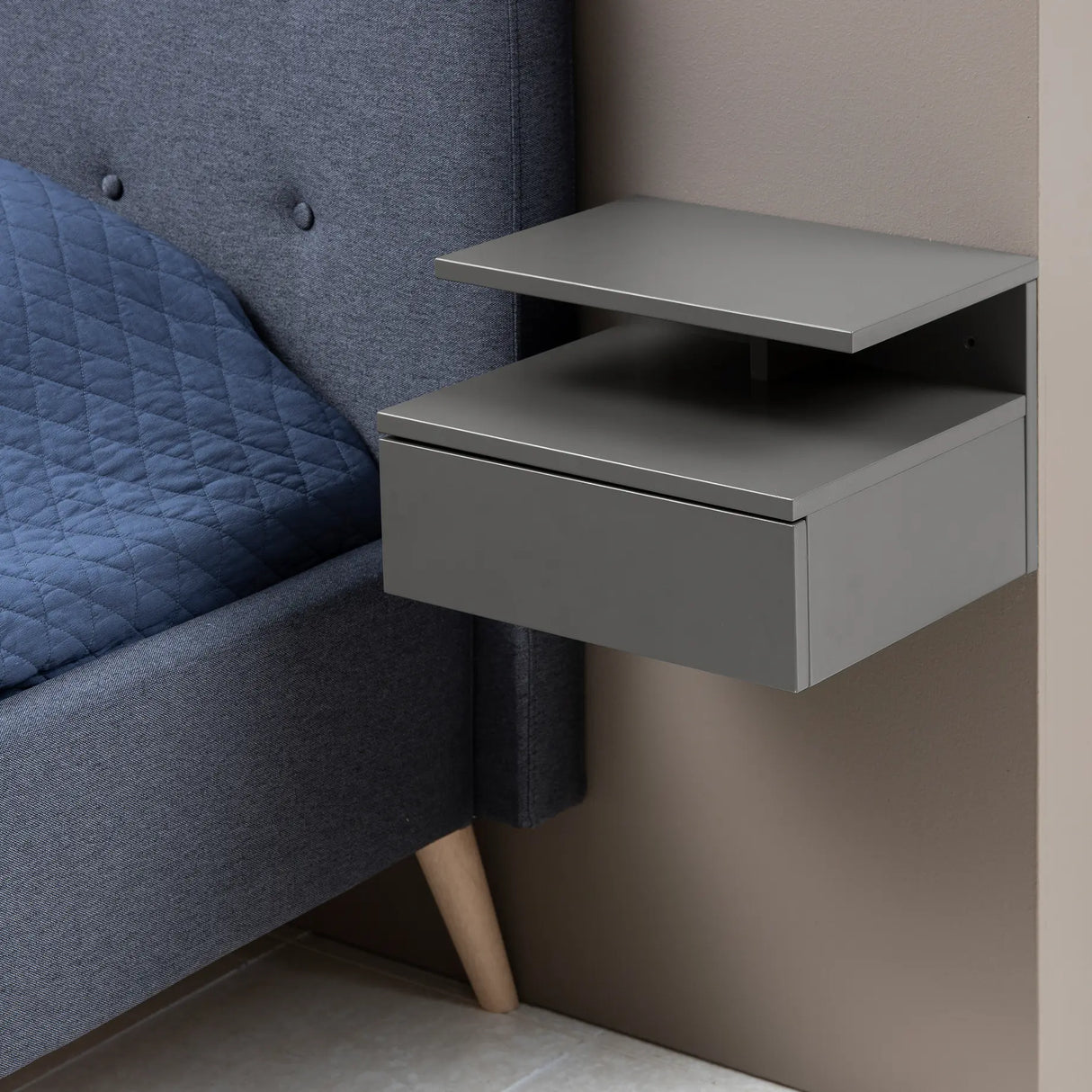 Ashlan Bedside Table with 1 Drawer in Grey