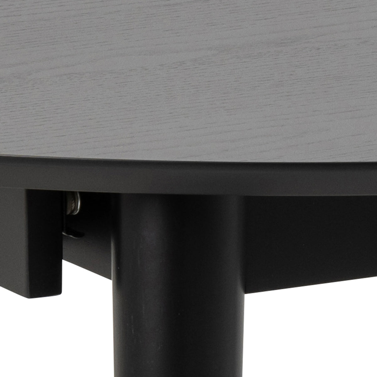 Montreux Round Extending Dining Table in Black 115-154cm