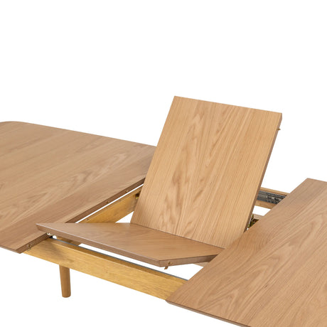 Montreux Rectangular Extending Dining Table in Oak