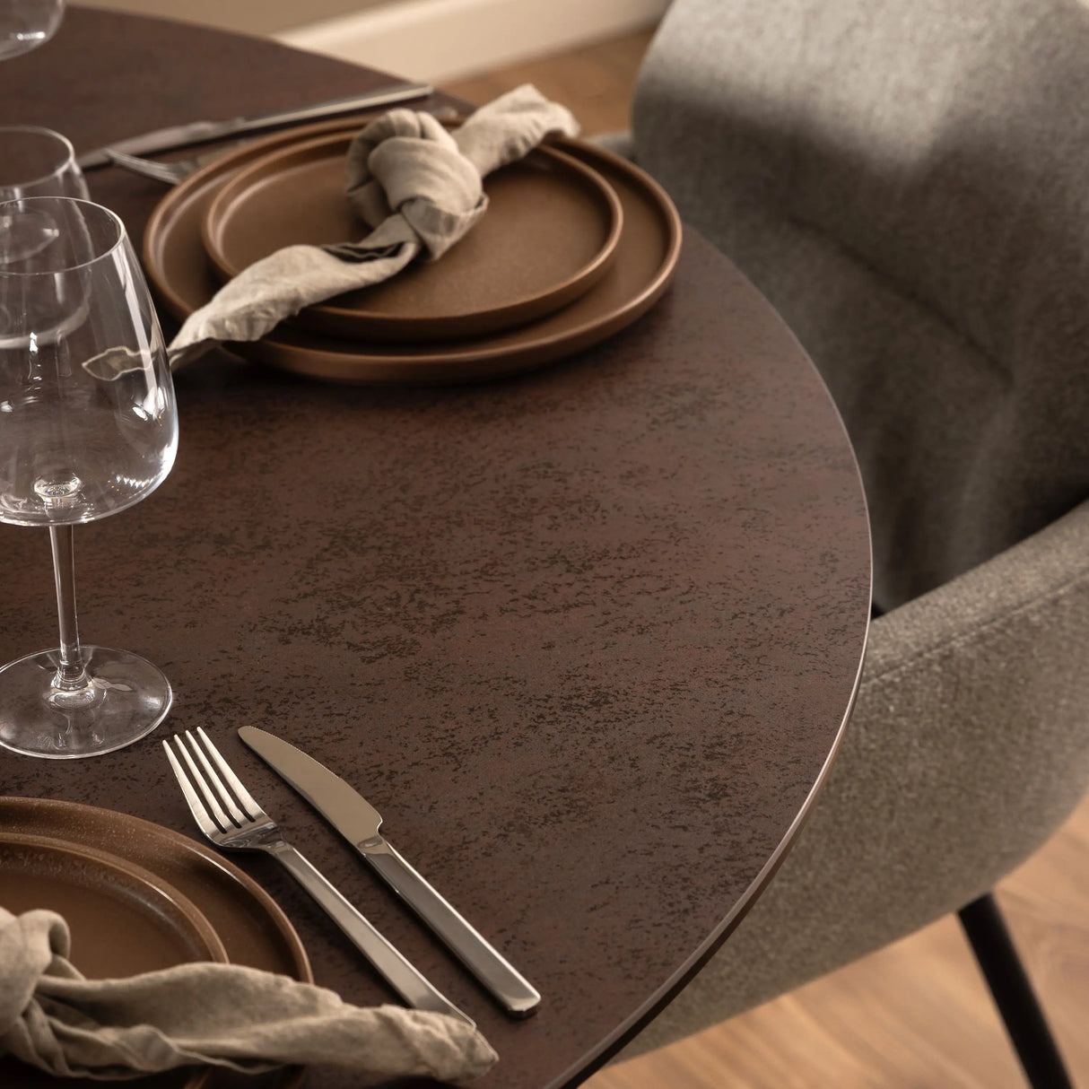 Heaven Round Dining Table with Ceramic Rusty Brown Top 119cm