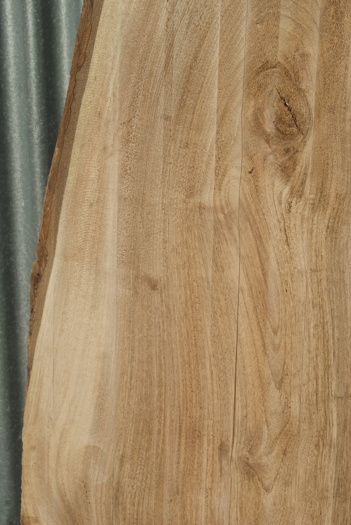 English Walnut 2130 x 620 - 305 x 38 mm (281)