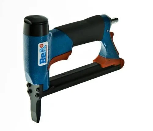 Bambi 15 Ltr Compact Silent Air Compressor Kit  with HEICO Long Nose Staple Gun