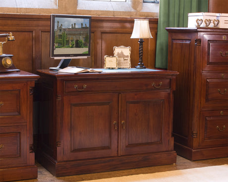 La Roque Hidden Home Office