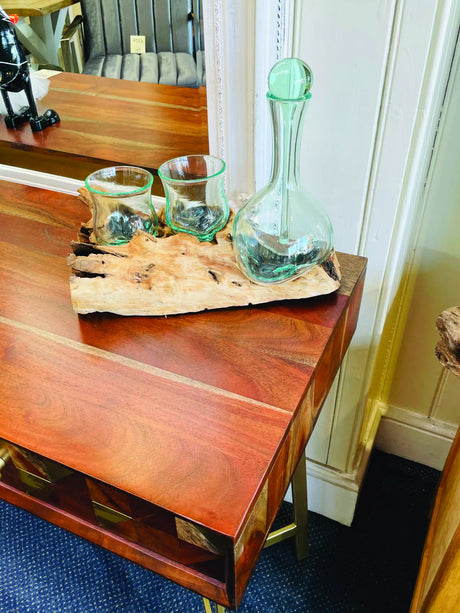 Root With 2 Glass Decanter Set