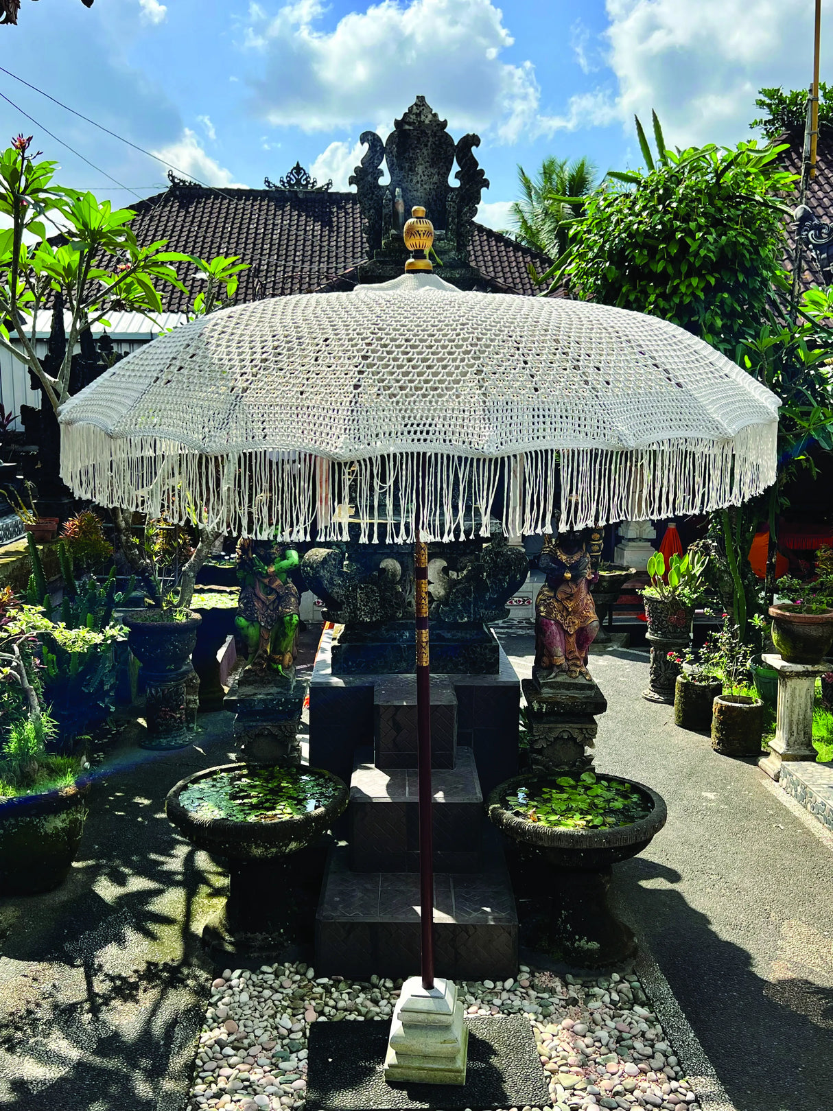 Bali Sun Parasol White Macrame 2m (With Screw Pole Fitting)