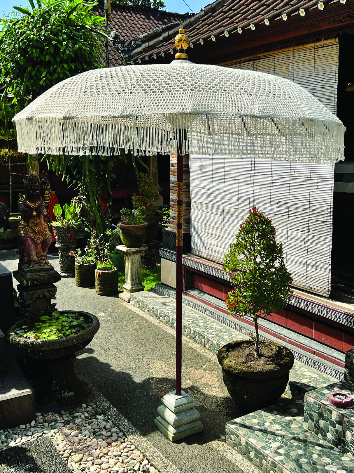 Bali Sun Parasol White Macrame 2m (With Screw Pole Fitting)