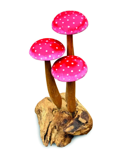 FLY AGARIC RED/WHITE 3 MUSHROOM SCULPTURE 16cm.