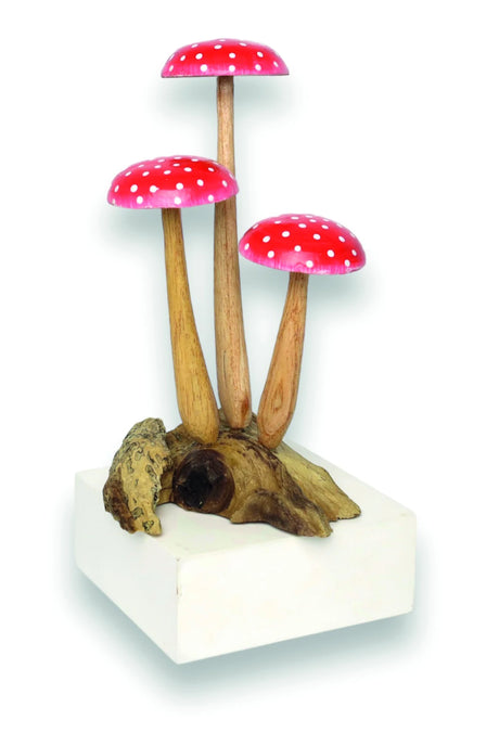FLY AGARIC RED/WHITE 3 MUSHROOM SCULPTURE 16cm.