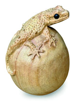 Hand-Carved Gecko On Egg Large 13cm