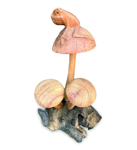 FROG ON MUSHROOM 17 CM