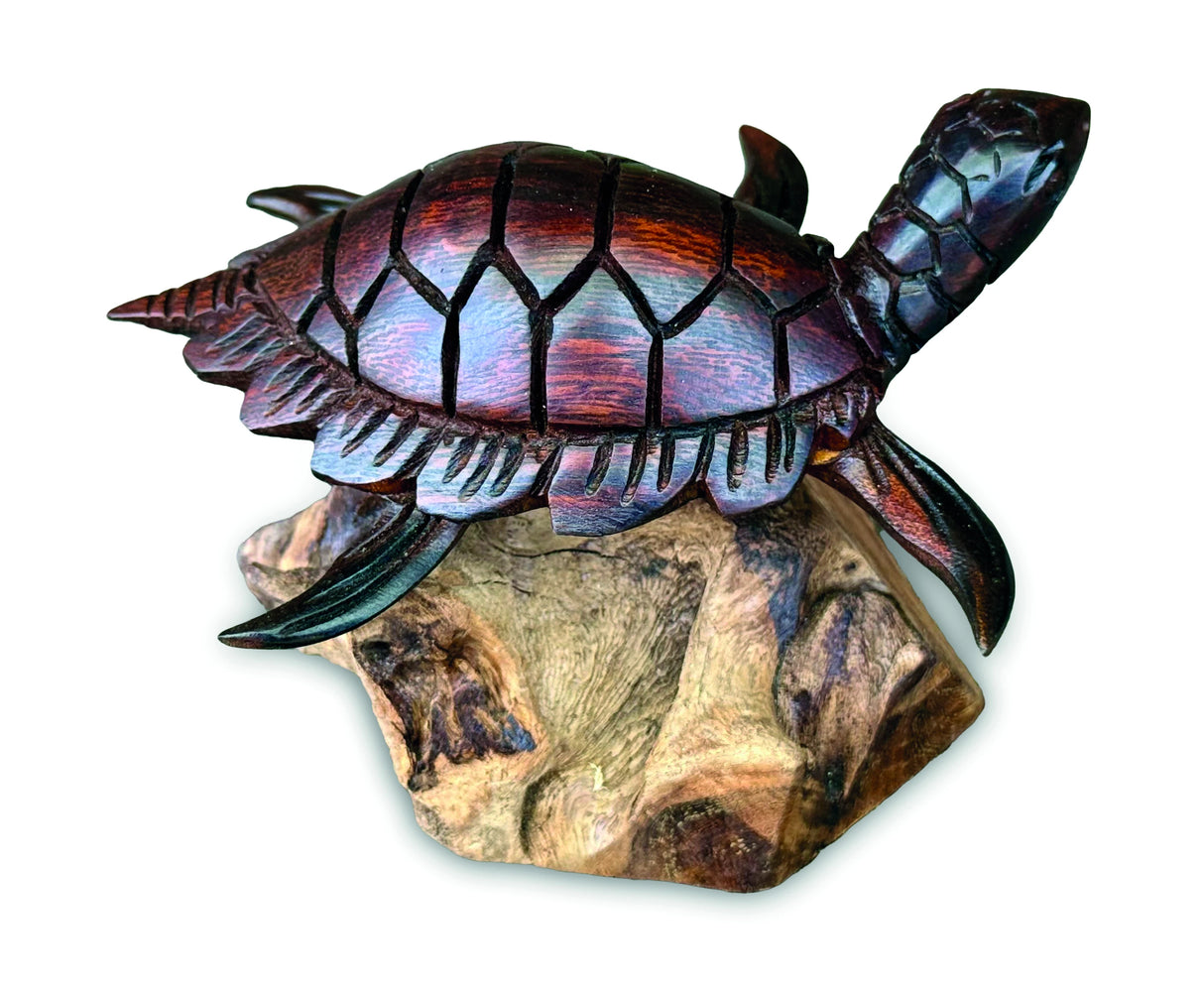 Dark Turtle On Rocks 7cm