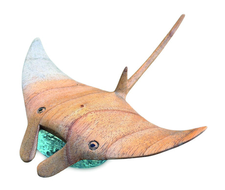 Manta Ray On Ocean Spray 18cm