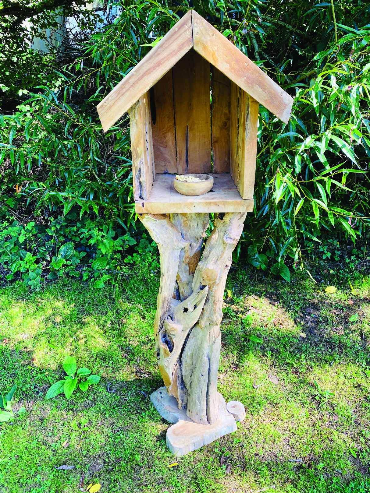Root Tiki Bird Feeding House