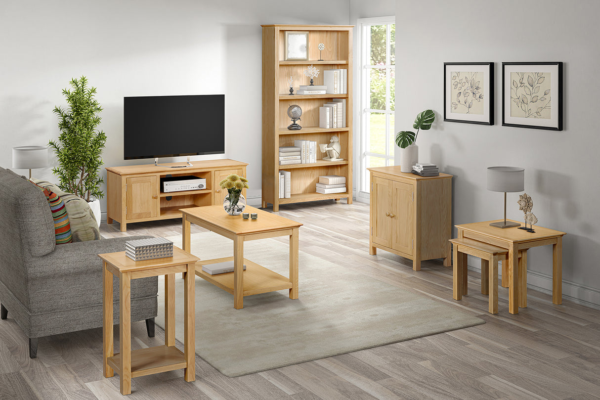 Coffee Table with Shelf
