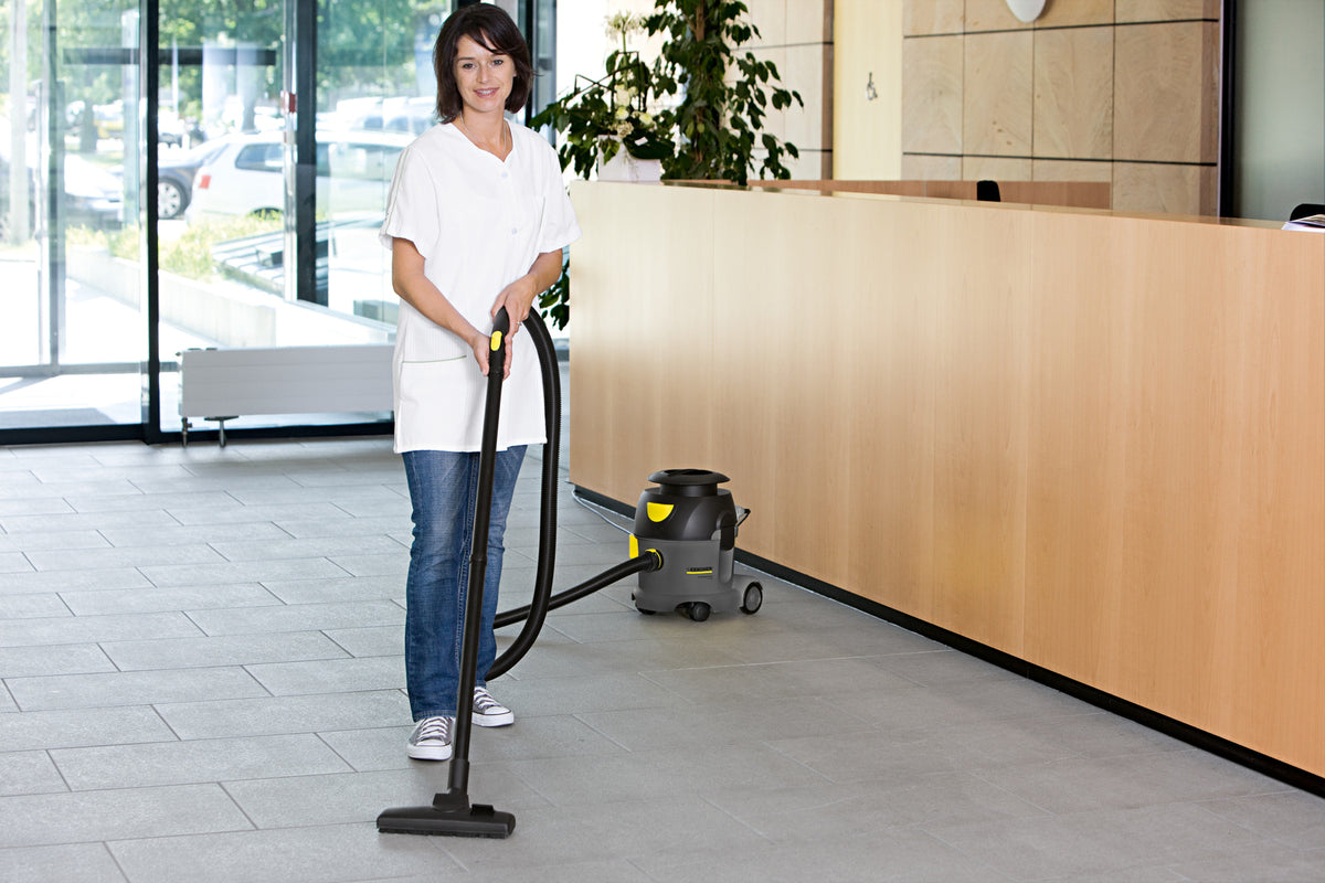 Karcher Dry vacuum cleaner T 10/1 Adv
