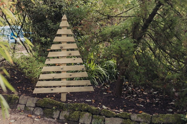 CHRISTMAS TREE 4FT