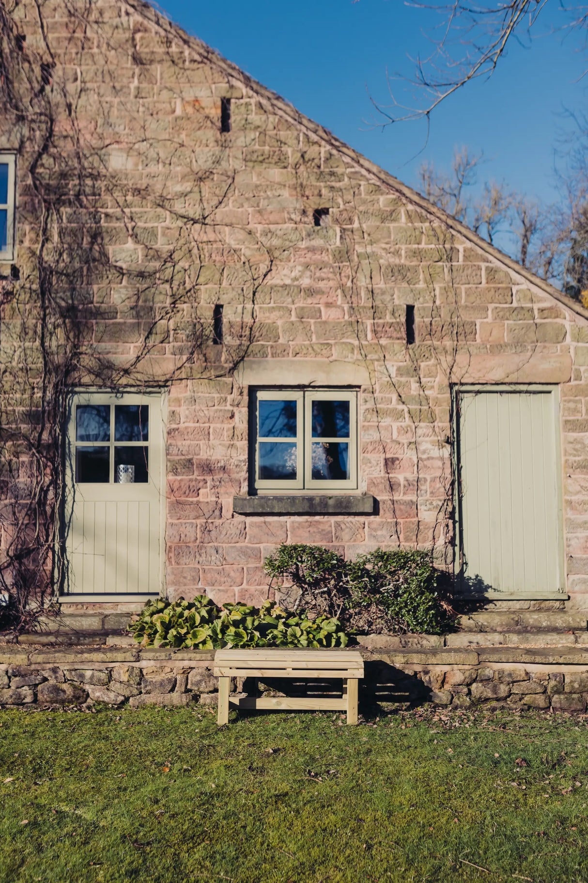 CHURNET BACKLESS BENCH