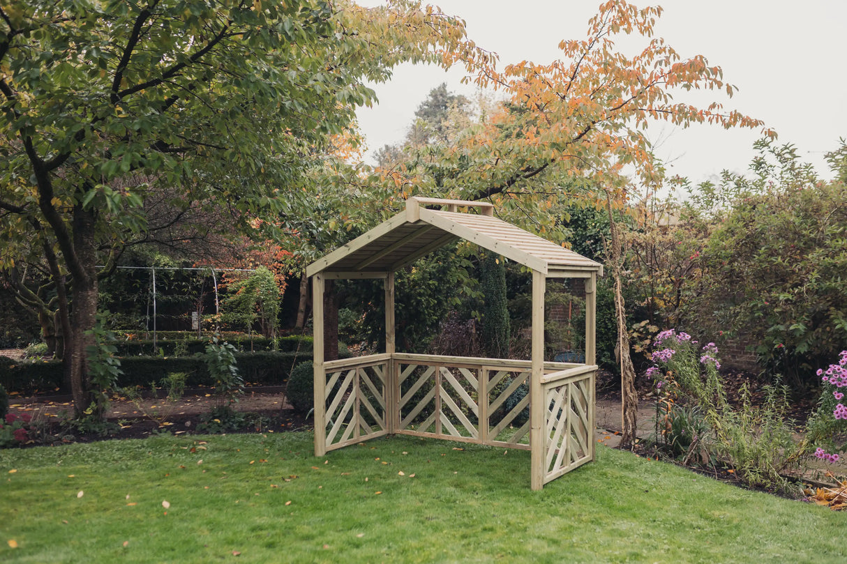 VALENCIA BBQ SHELTER