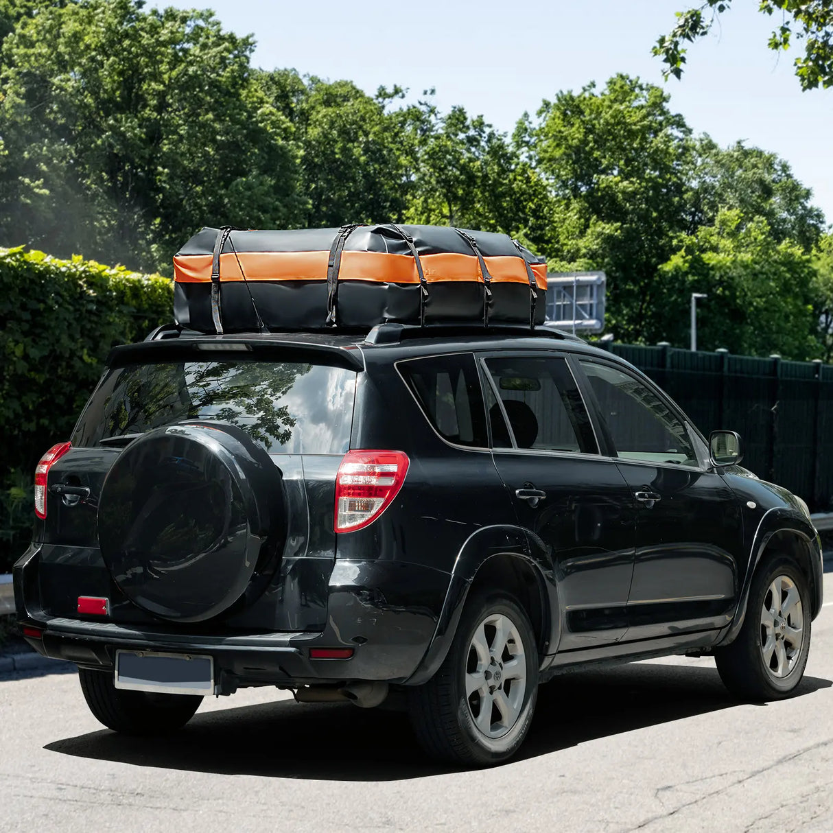 Waterproof roof box with 600 L capacity for all vehicles 132x100x43cm Black+Orange