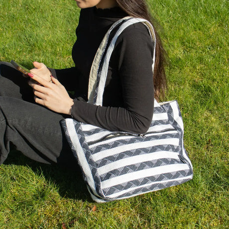 Nomad Sari Jacquard Natural Wander Muse Bags - Atlas Nomad