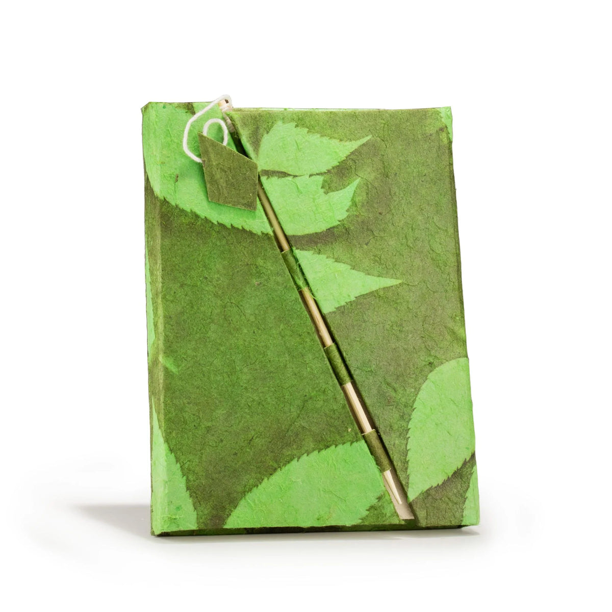 Lokta Bold Floral Bamboo Lock Notebook  Medium (15x12cm)  45 Leaves  Moss Green