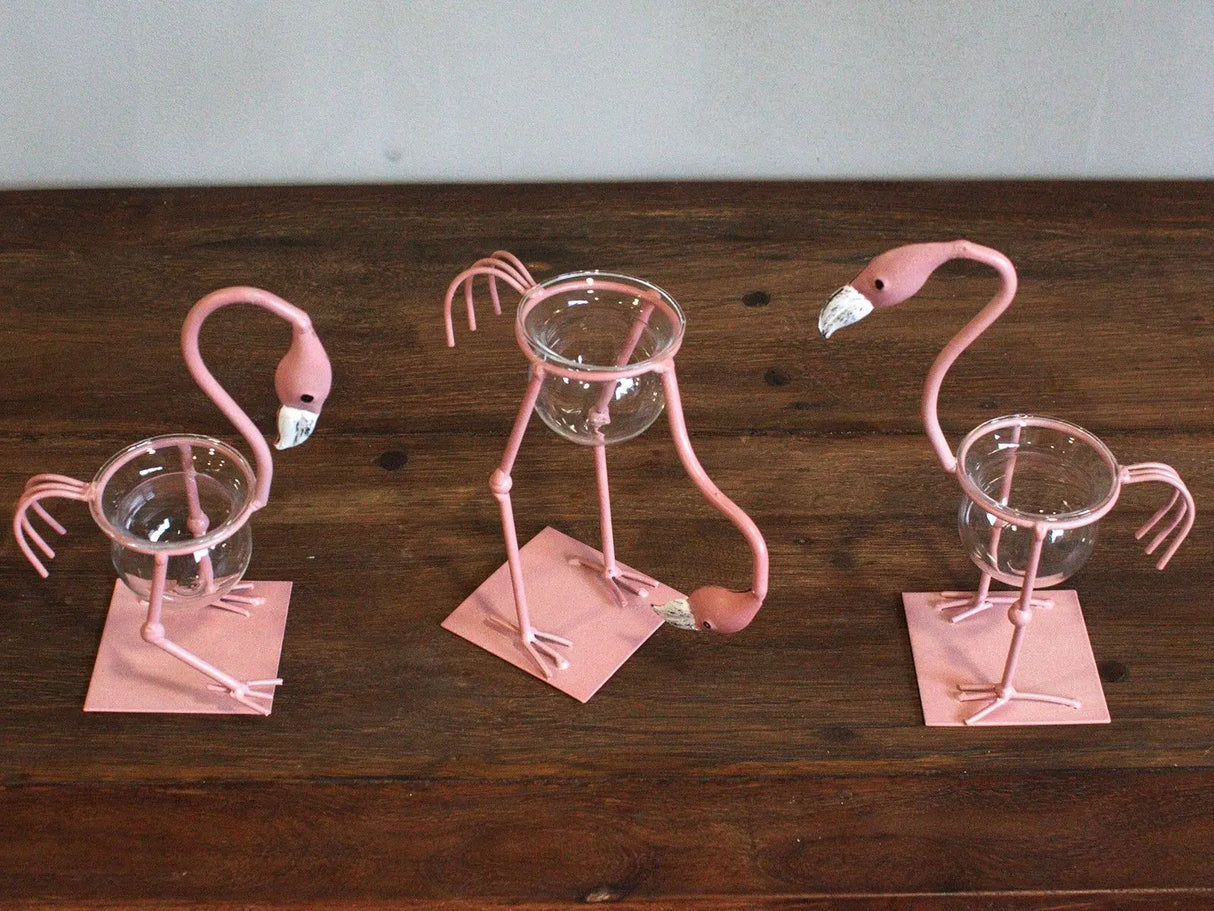 Hydroponic Home Dcor - Pink Metal Flamingo Des 1