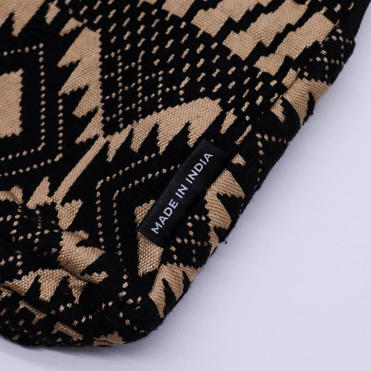Nomad Sari Jacquard Natural Cross Bag - Desert Loom