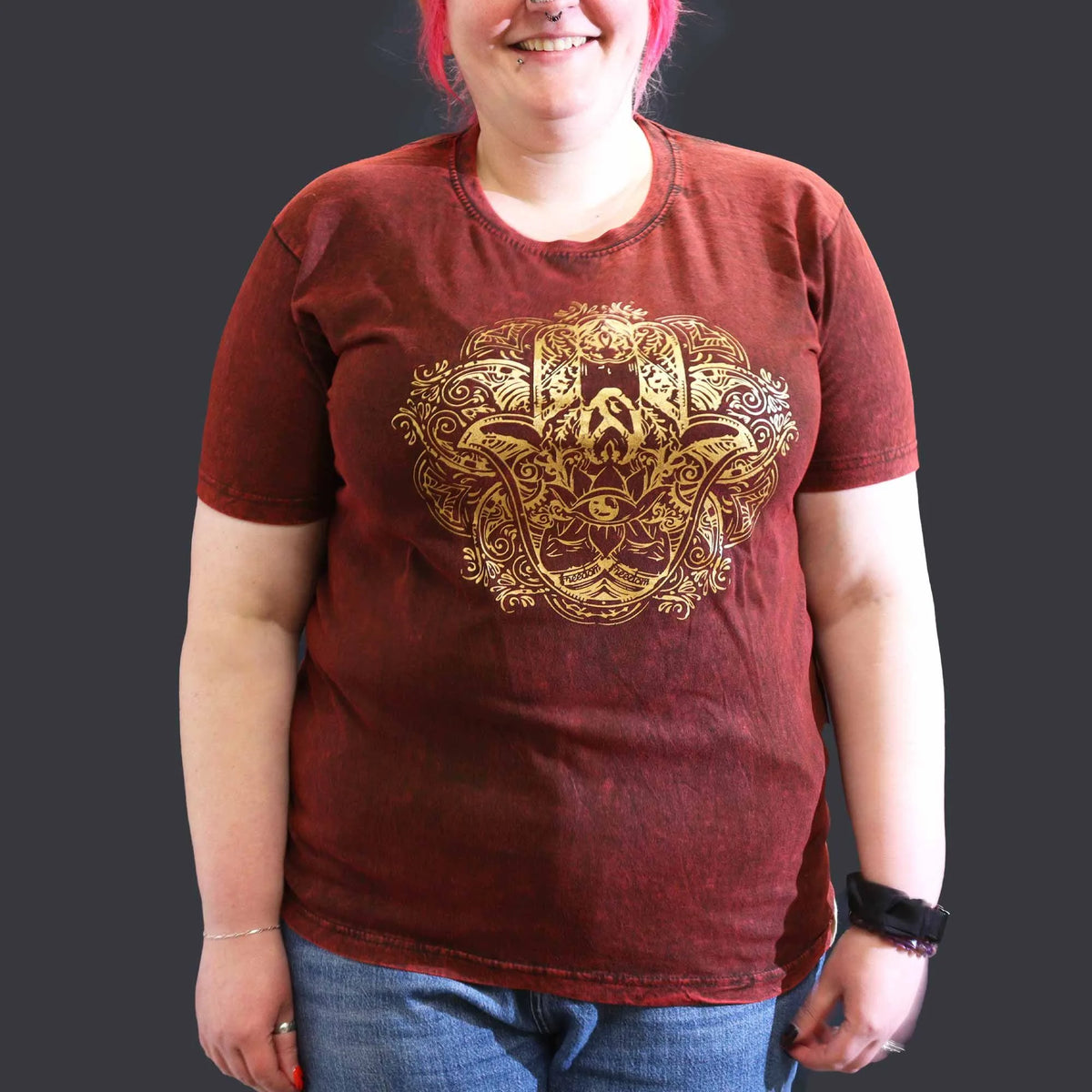 Nomad Sari Stonewashed Cotton T-Shirt  Hamsa  Maroon  XL