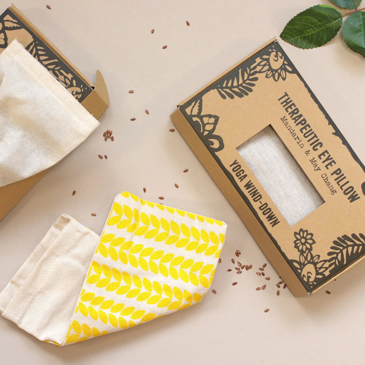 Agnes + Cat Eye Pillow - Eyebag Refresh