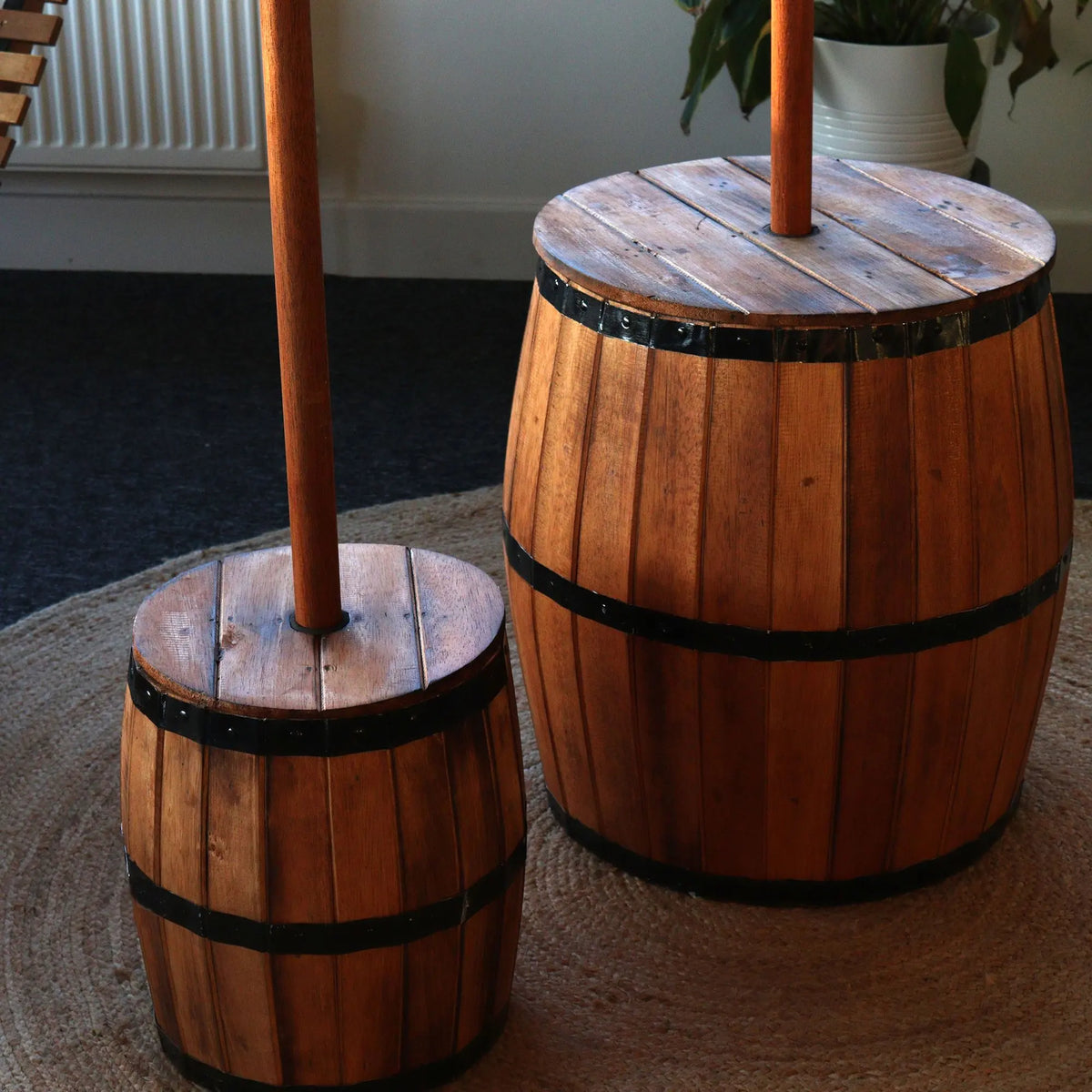 Beer Barrel Table & Parasol Stand  Natural Wood 60 x 48.5 cm