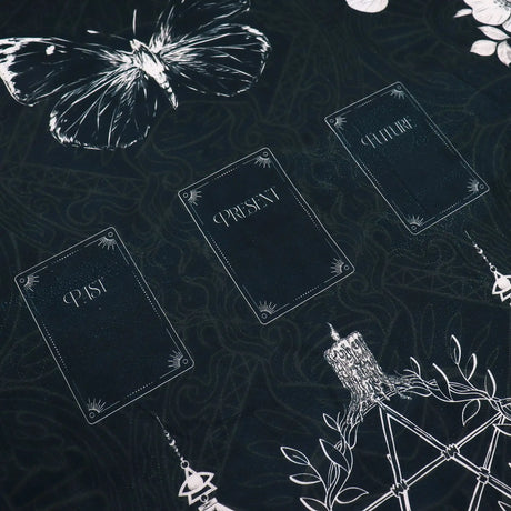 Tarot Reading Cloth - Ancient Witch