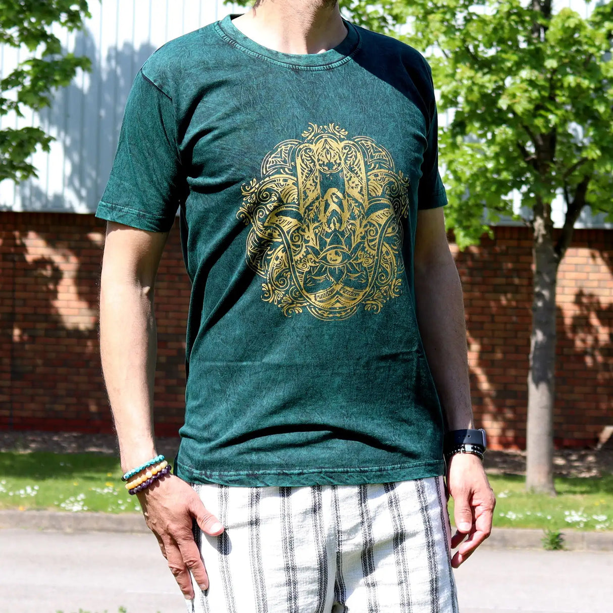 Nomad Sari Stonewashed Cotton T-Shirt  Hamsa  Green  Medium