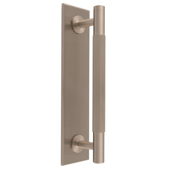 LINES PULL HANDLE ON BACKPLATE (160MM C/C) - SATIN NICKEL - SET