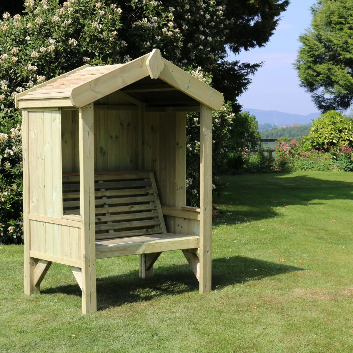 COTTAGE ARBOUR FULLY ENCLOSED SITS 2