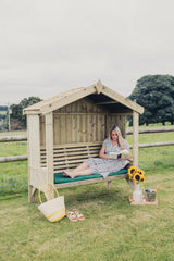 COTTAGE ARBOUR FULLY ENCLOSED SITS 3