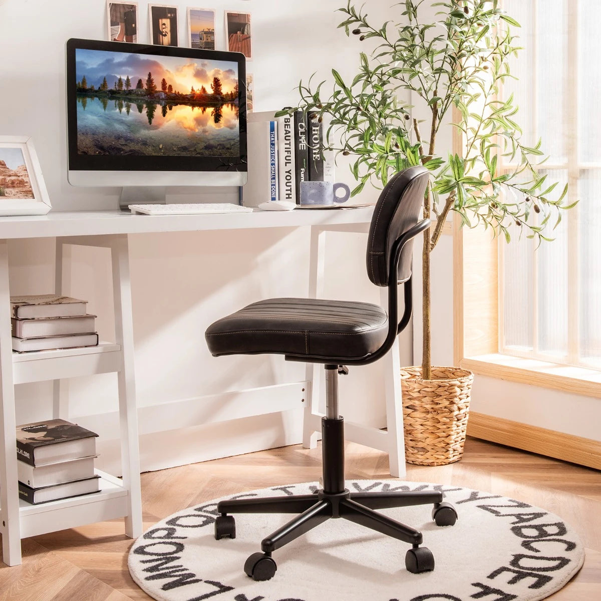 Leisure Chair with Retro Design for Office