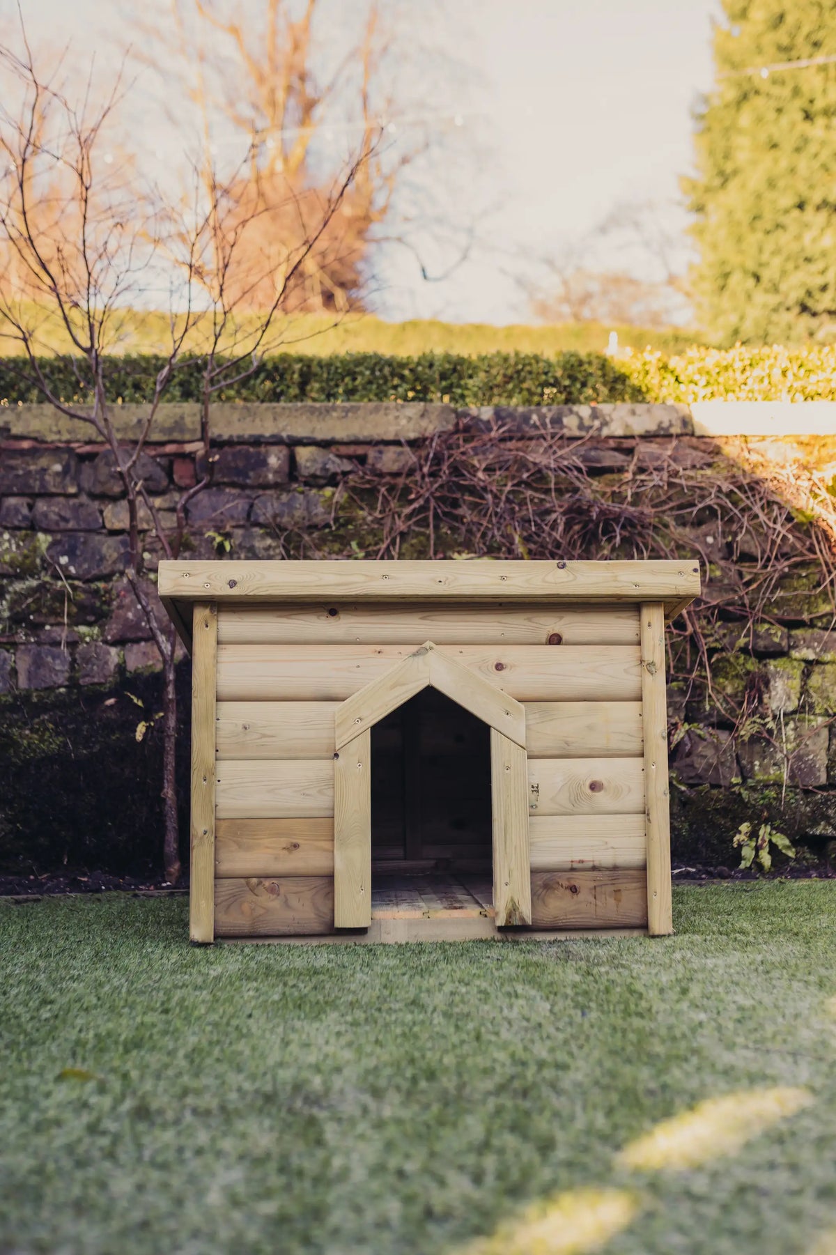 PENT DOG KENNEL -MED - W90CM X D75CM