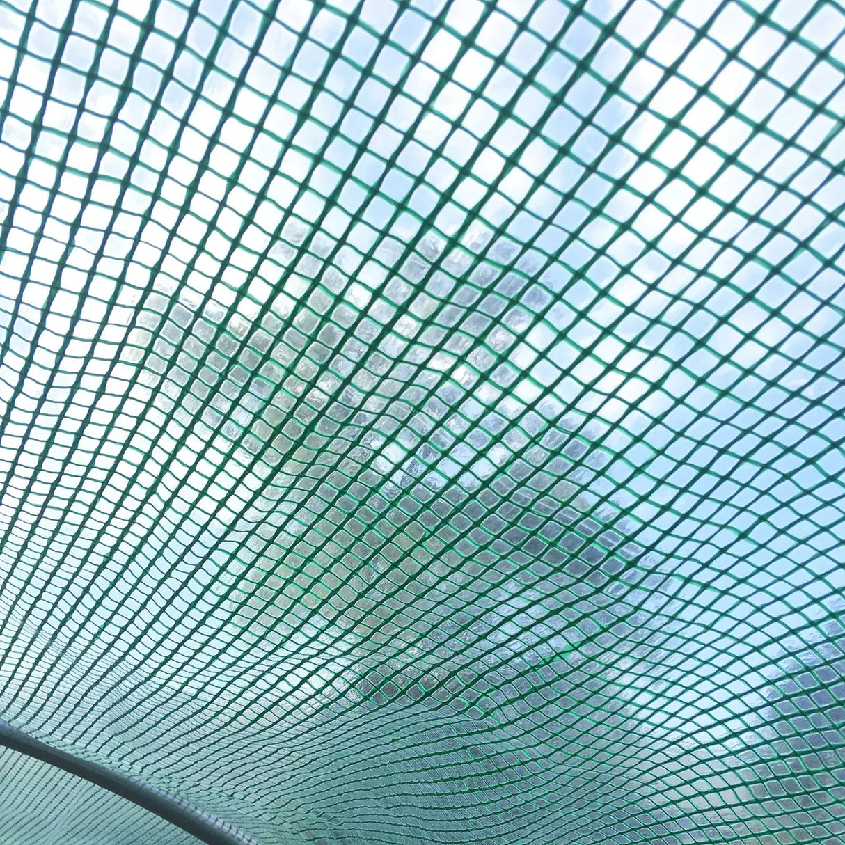 Outsunny Large Polytunnel Walk In Greenhouse, Plant Gardening Tunnel Green House with Metal Hinged Door, Galvanised Steel Frame & Mesh Windows, Green (3 x 6 m)