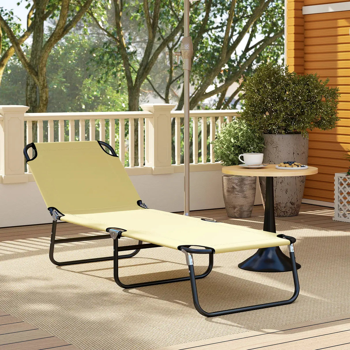 Outsunny Foldable Sun Lounger with 5-Position Adjustable Backrest, Outdoor Portable Recliner Chaise Lounge Chair with Breathable Mesh Fabric, Beige