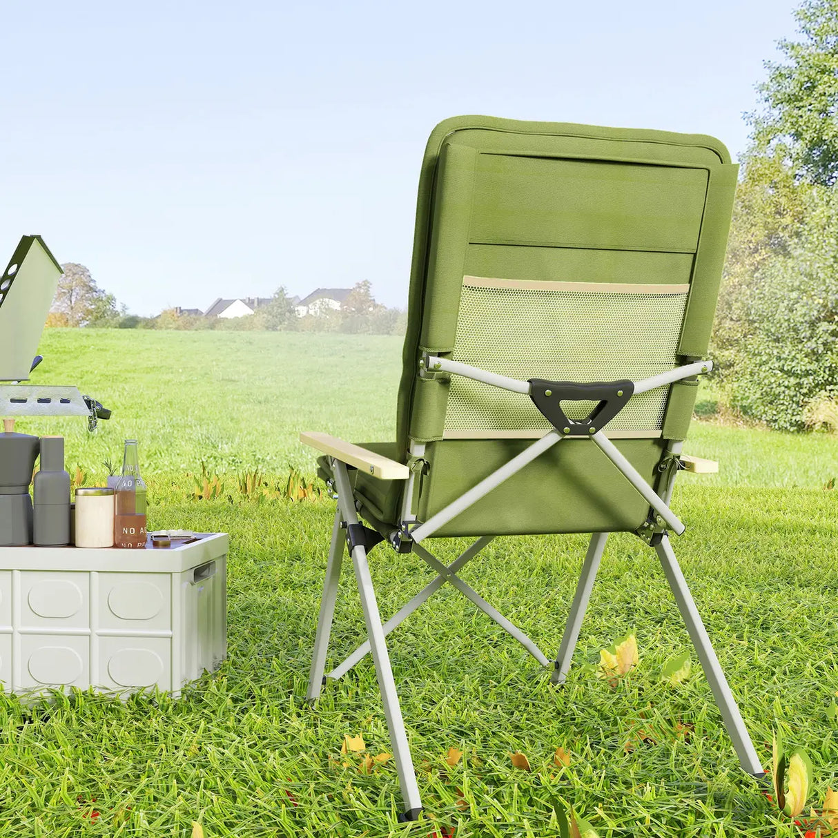 Outsunny Portable Padded Camping Chair, with Bag - Green