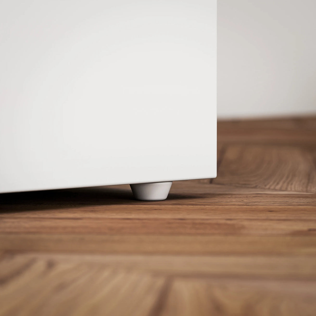 HOMCOM Computer Desk, Writing Table, PC Workstation with 3 Storage Shelves and Drawers, Silver Handle, for Home Office, Natural Wood Finish and White