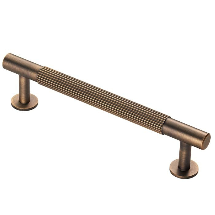 LINES CABINET PULL HANDLE 128MM C/C - ANTIQUE BRASS - EACH