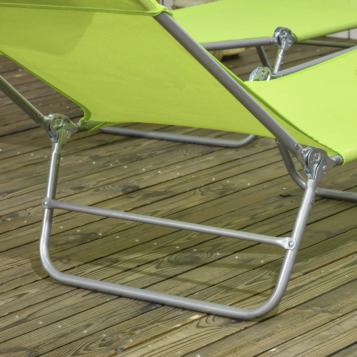 Outsunny Set of Two Steel Frame Sun Loungers, with Reclining Backs - Green