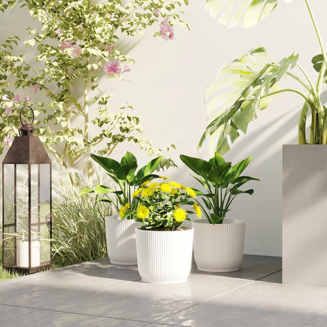Outsunny Set of Three 22cm Planters - White