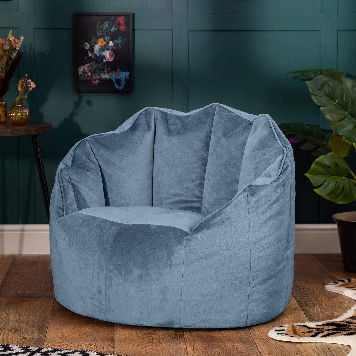 Velvet Accent Oyster Chair  - Light Blue