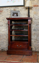 La Roque Entertainment Cabinet (Ancillaries)