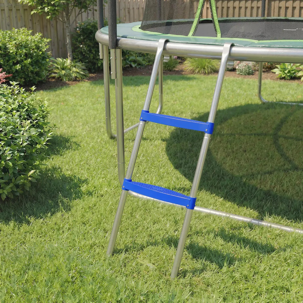 SPORTNOW Trampoline Ladder, 2-Steps with Horizontal Wide Steps, Universal Hook, Galvanised Steel Frame, 150kg Load Capacity