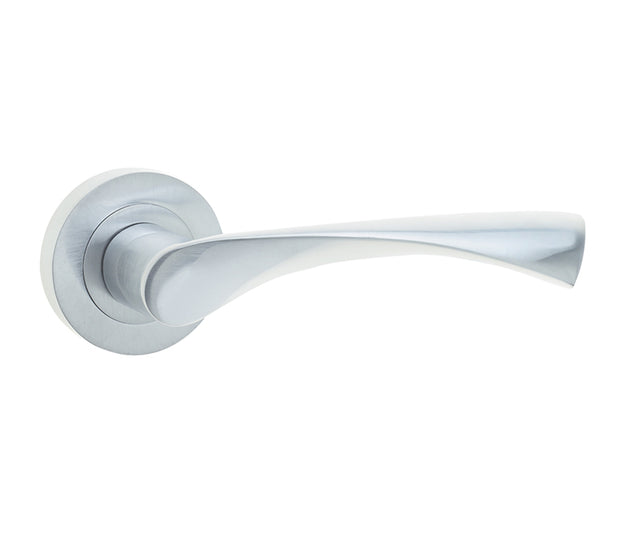 Twirl Door Handles Brass Finish