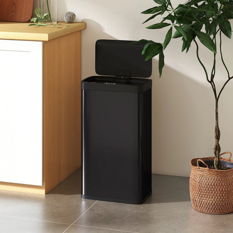 HOMCOM 45L Kitchen Sensor Bin - Black