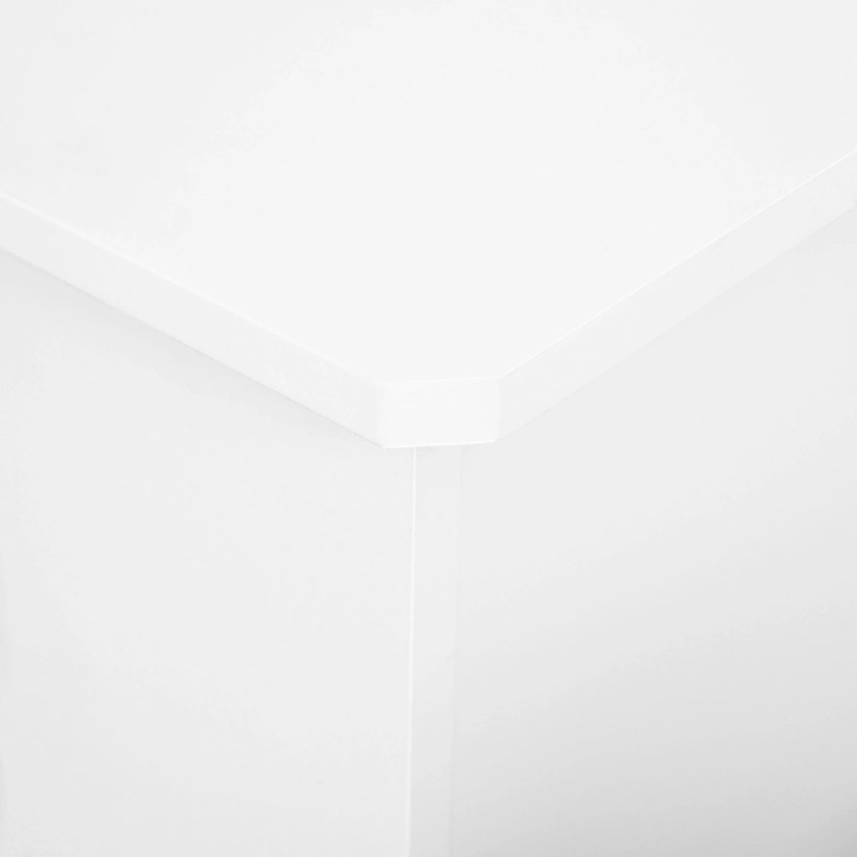 HOMCOM Radiator Cover, Modern MDF White Painted Cabinet with Horizontal Slats for Living Room, Bedroom, 172L x 19W x 81H cm